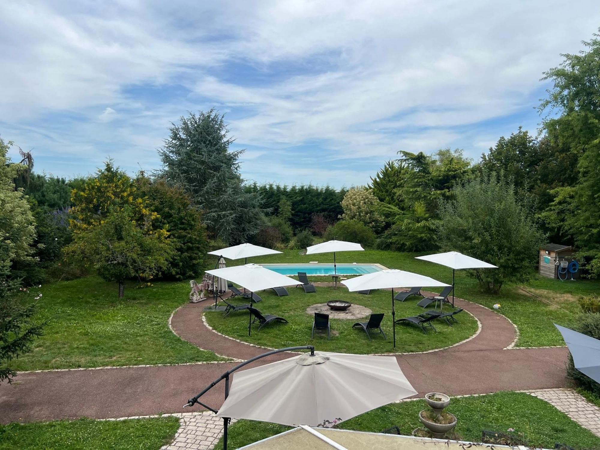Willa La Cle Des Champs - Les Grais 1H10 De Paris Bazoches-sur-le-Betz Zewnętrze zdjęcie